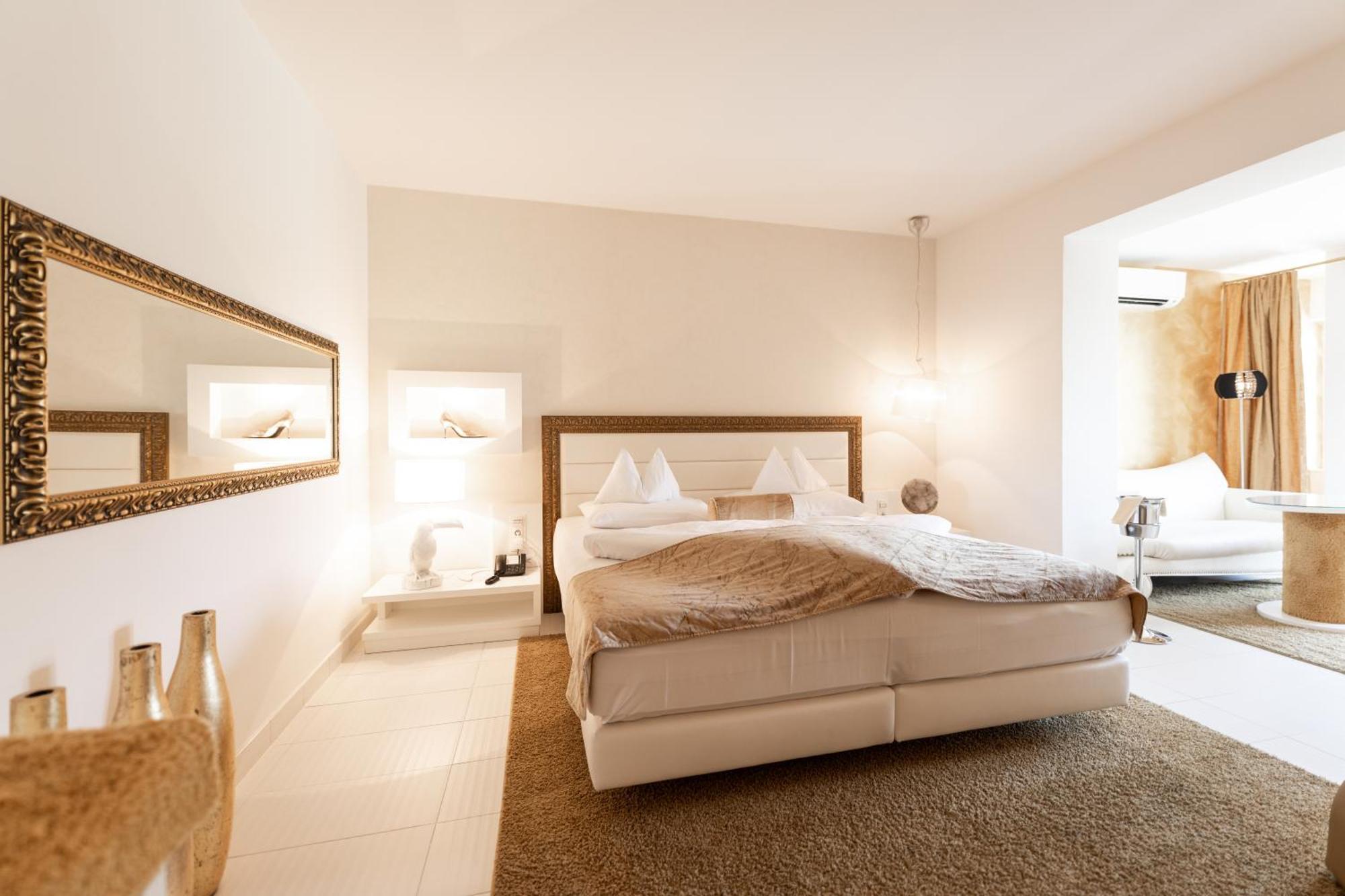 Maiers Kuschelhotel Loipersdorf Deluxe - Adults Only Fürstenfeld Zewnętrze zdjęcie
