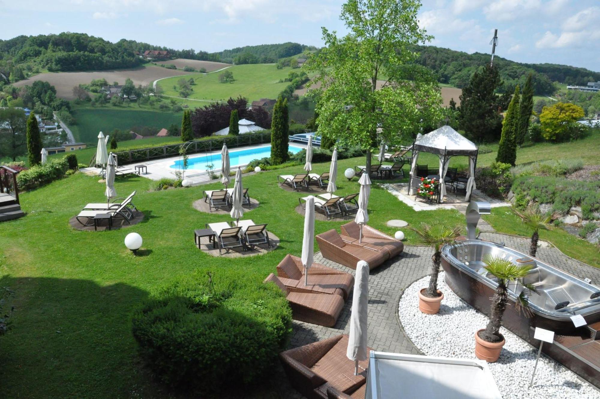 Maiers Kuschelhotel Loipersdorf Deluxe - Adults Only Fürstenfeld Zewnętrze zdjęcie